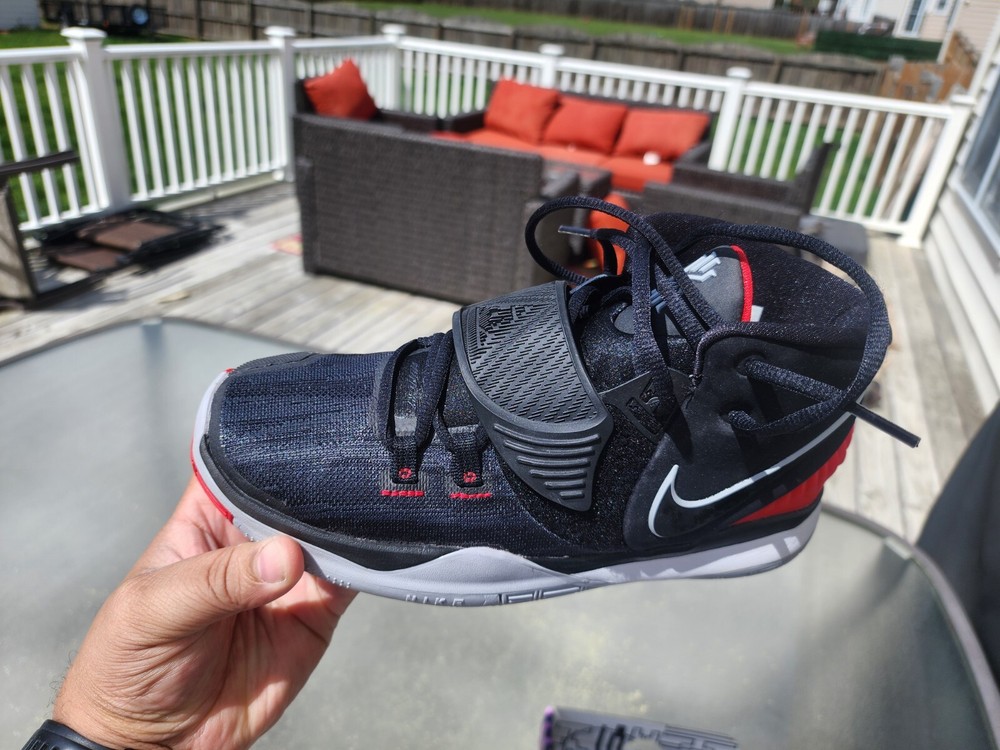 Size 7 (GS) - Nike Kyrie 6 Mid Bred