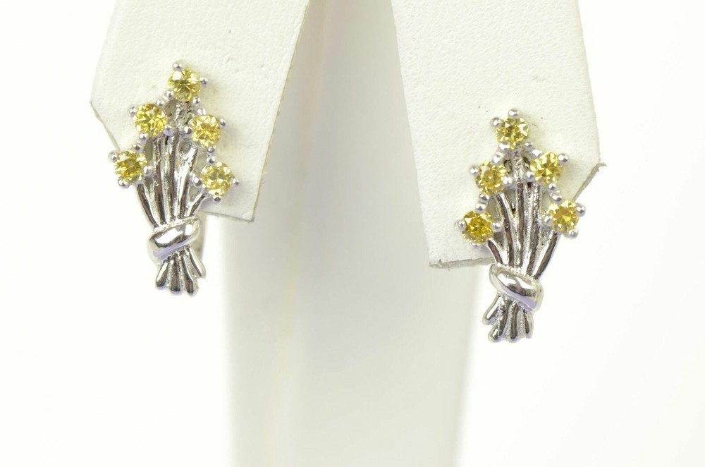 925 Silver Silver Dangling Birthstone Flower Leverback Earrings
