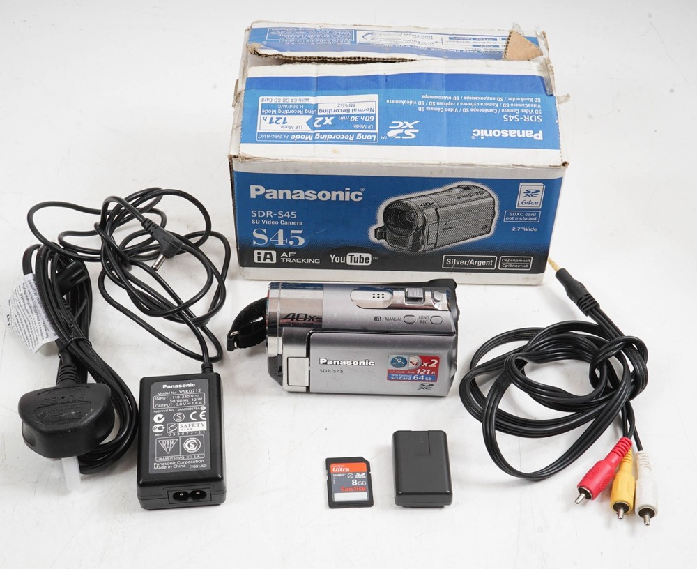 PANASONIC SDR-S45 CAMCORDER SD / SDXC CARD VIDEO CAMERA