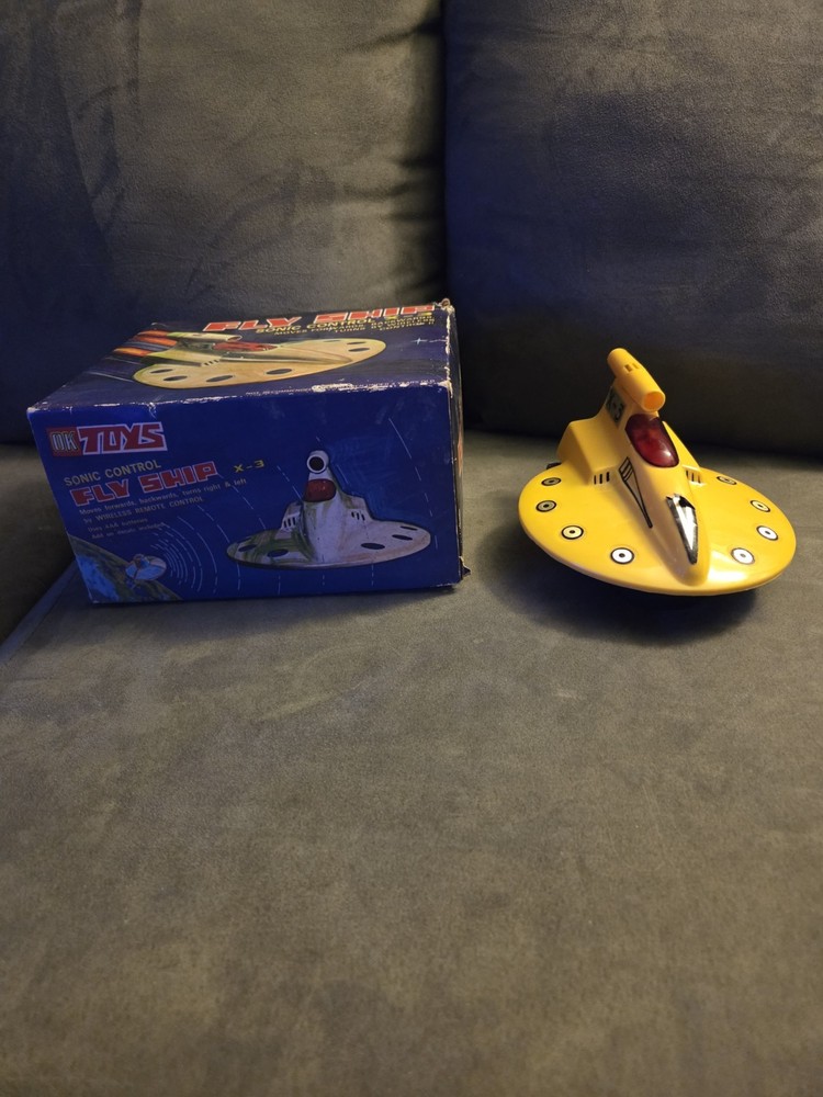 FLY SHIP SONIC CONTROL X-3 BY OK TOYS