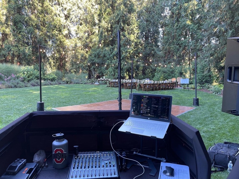 Professional Mobile DJ Package