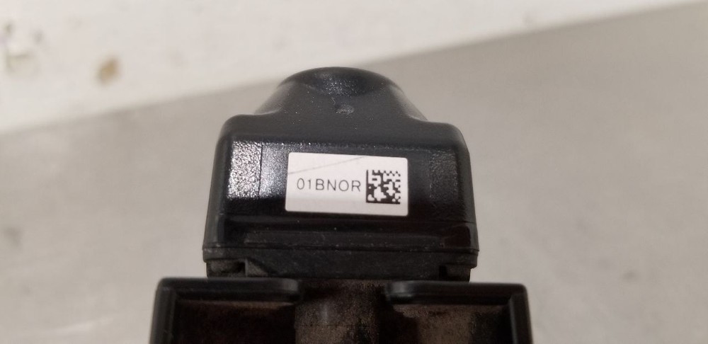 13 CHEVY CAMARO SS REAR VIEW CAMERA