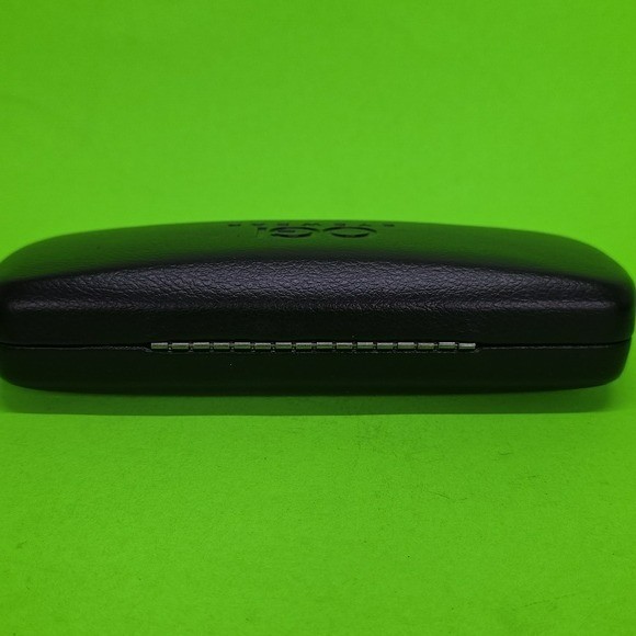 OGI Eyeglass Black Clamshell Case (Case Only)