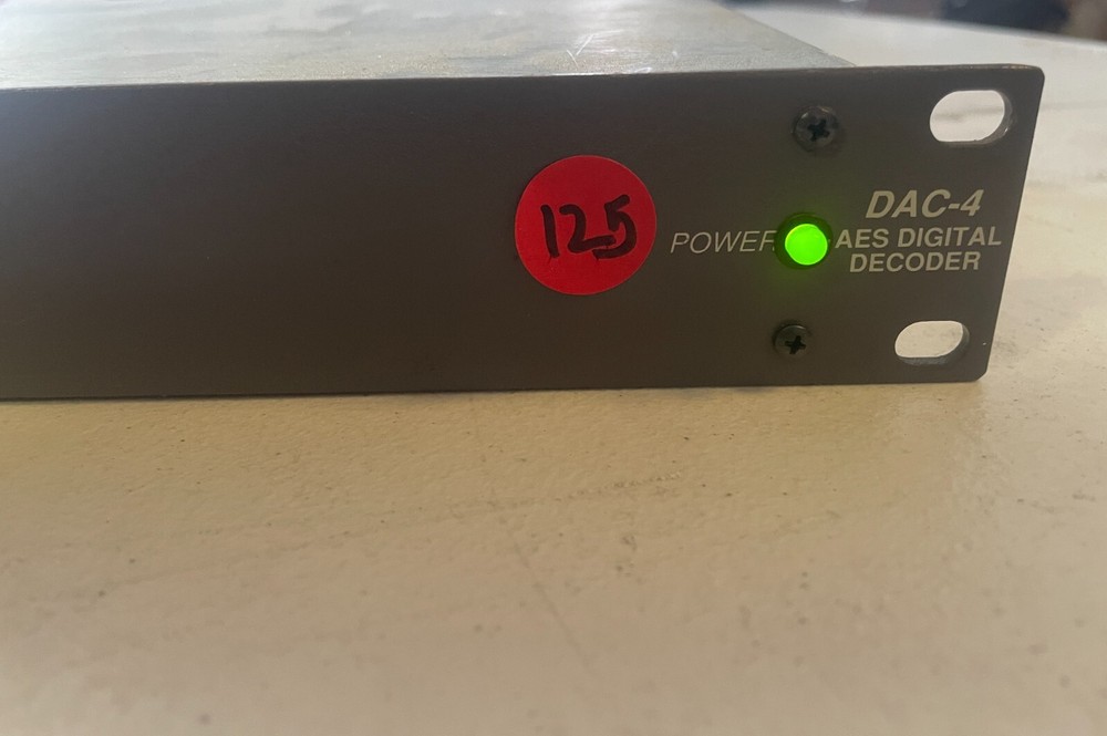 Wohler Technologies DAC-4 AES Digital Decoder