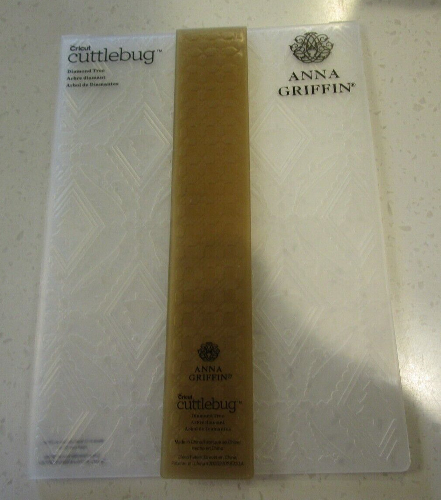 ANNA GRIFFIN CRICUT CUTTLEBUG DIAMOND TREE EMBOSSING FOLDER
