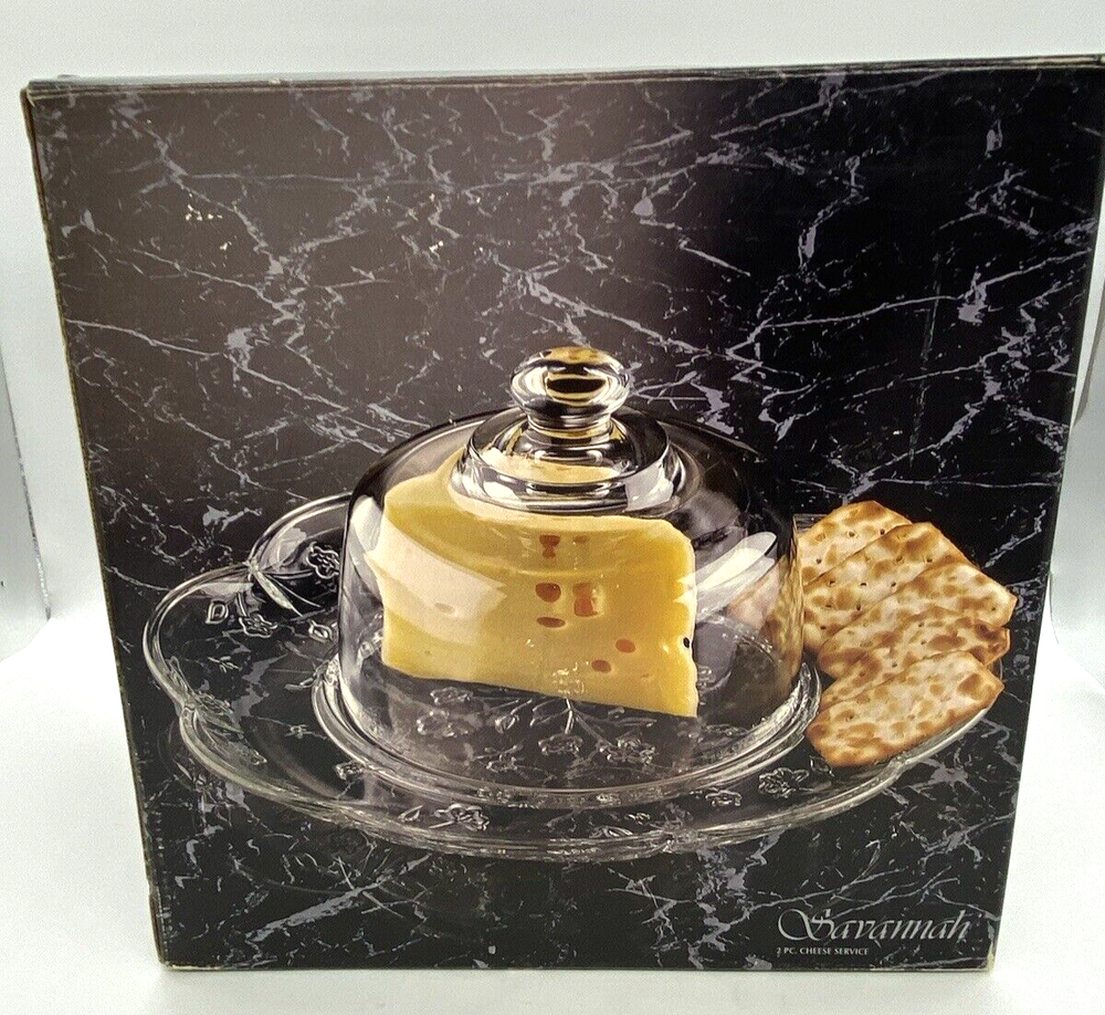 Toscany Savannah, COVERED CHEESE Cracker PLATTER with Scalloped Edge