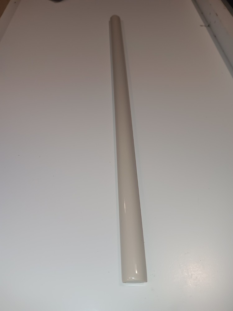 1 Pack (4 Linear Ft) ..Ceramic Wall Tile Trim..Glossy Beige