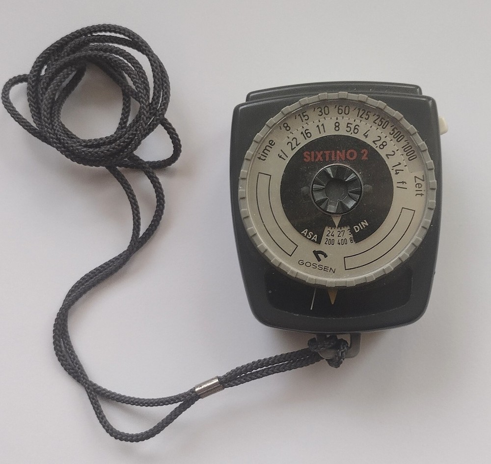 Gossen Sixtino 2 with original nylon strap