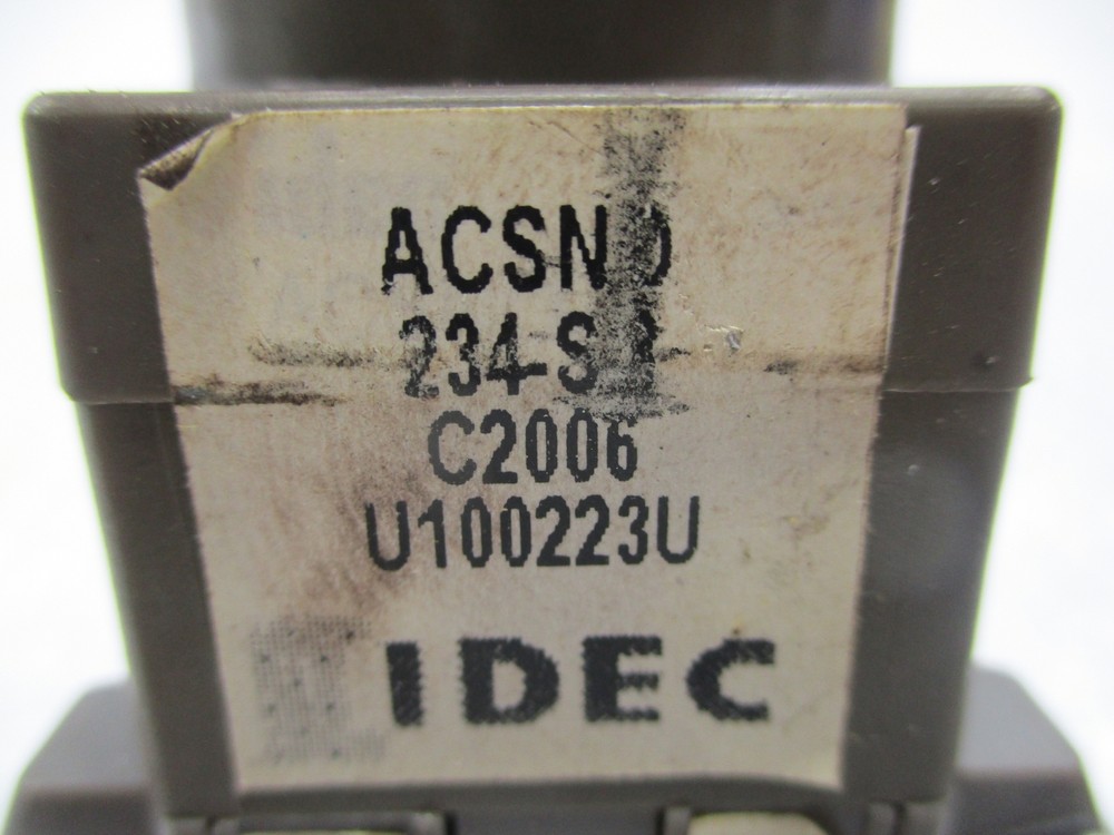 IDEC 234-S SELECTOR SWITCH NSNP