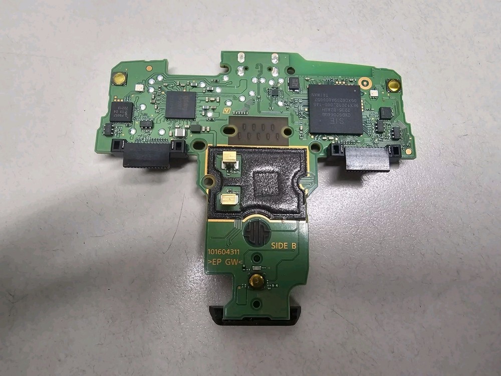 Dualsense Edge Motherboard