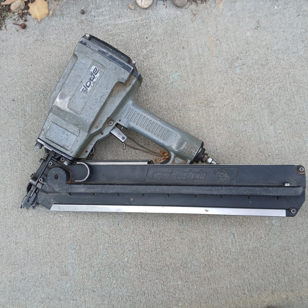 Paslode Pneumatic Framing Nailer