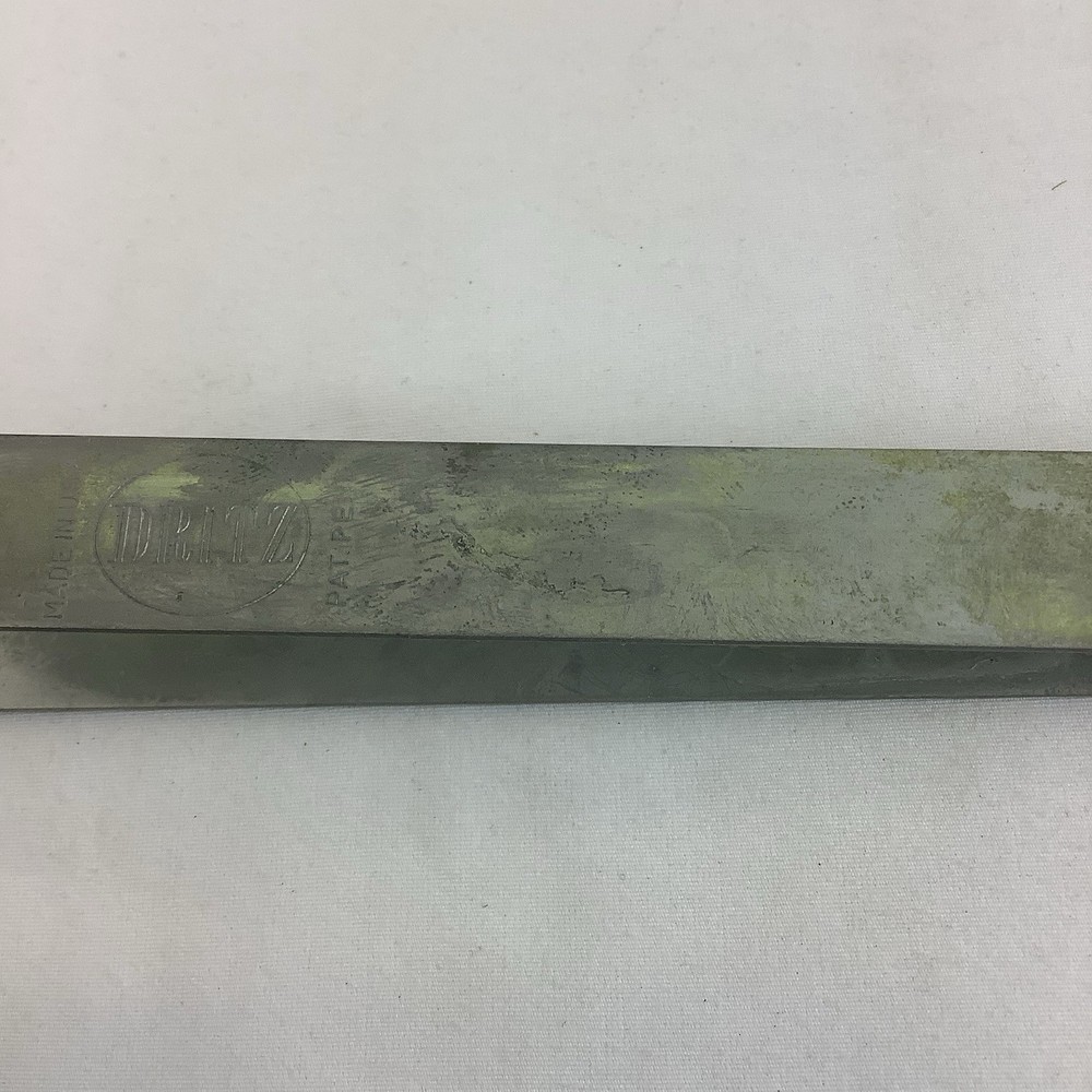 Dritz Pattern Perforator Vintage Sewing Tool Cuts Holes In Printed Patterns