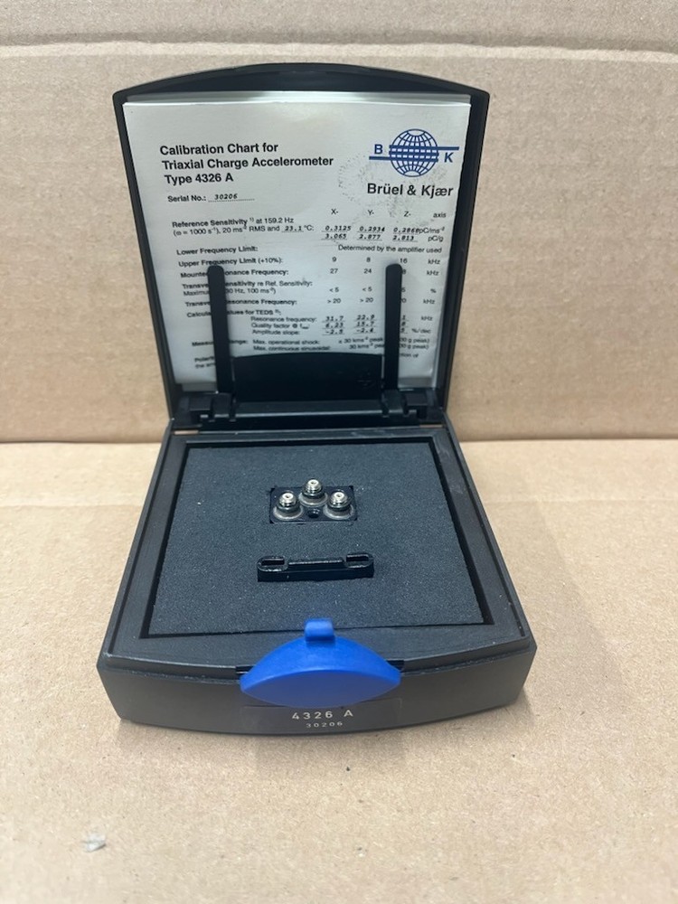 Bruel & Kjaer 4326 A Accelerometer