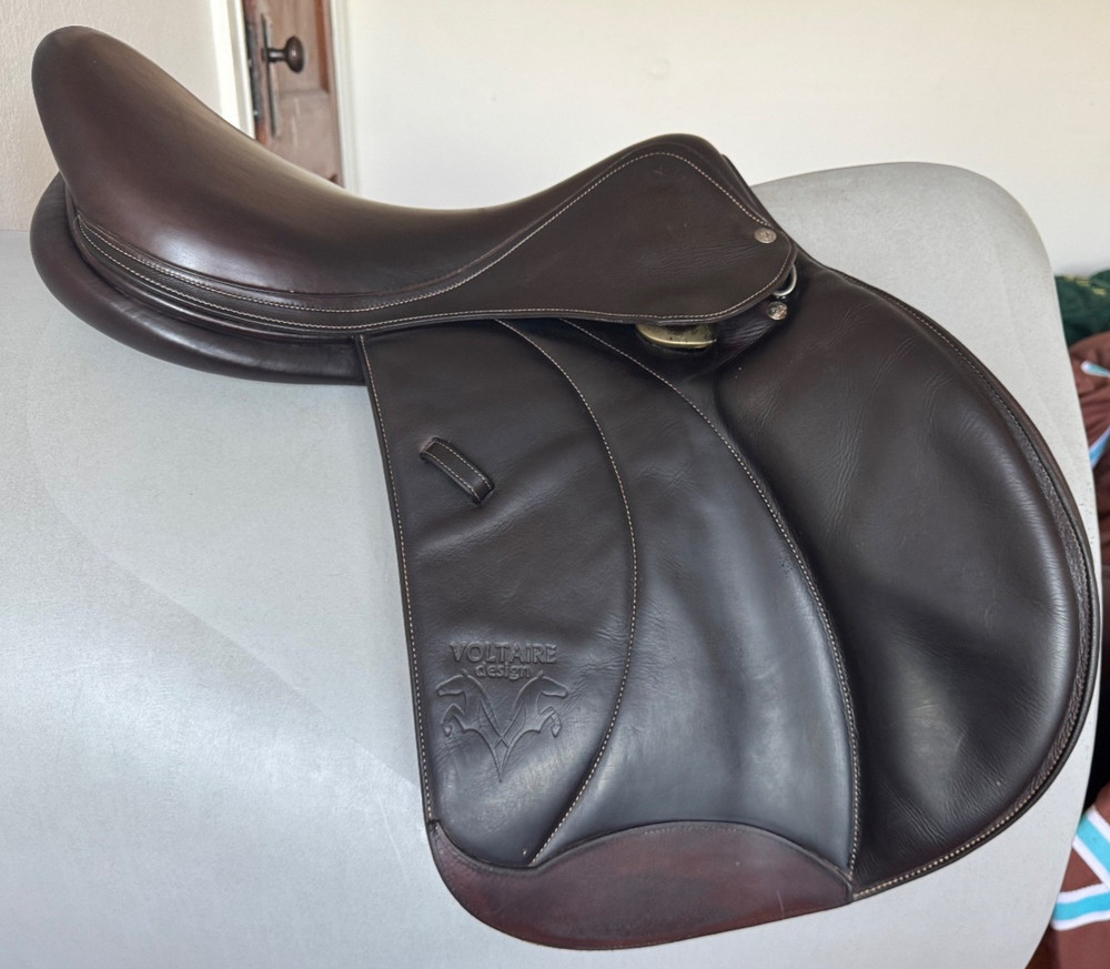 18.5" Voltaire Stuttgart PRO Saddle - 2017 - 4AAR - Full Buffalo