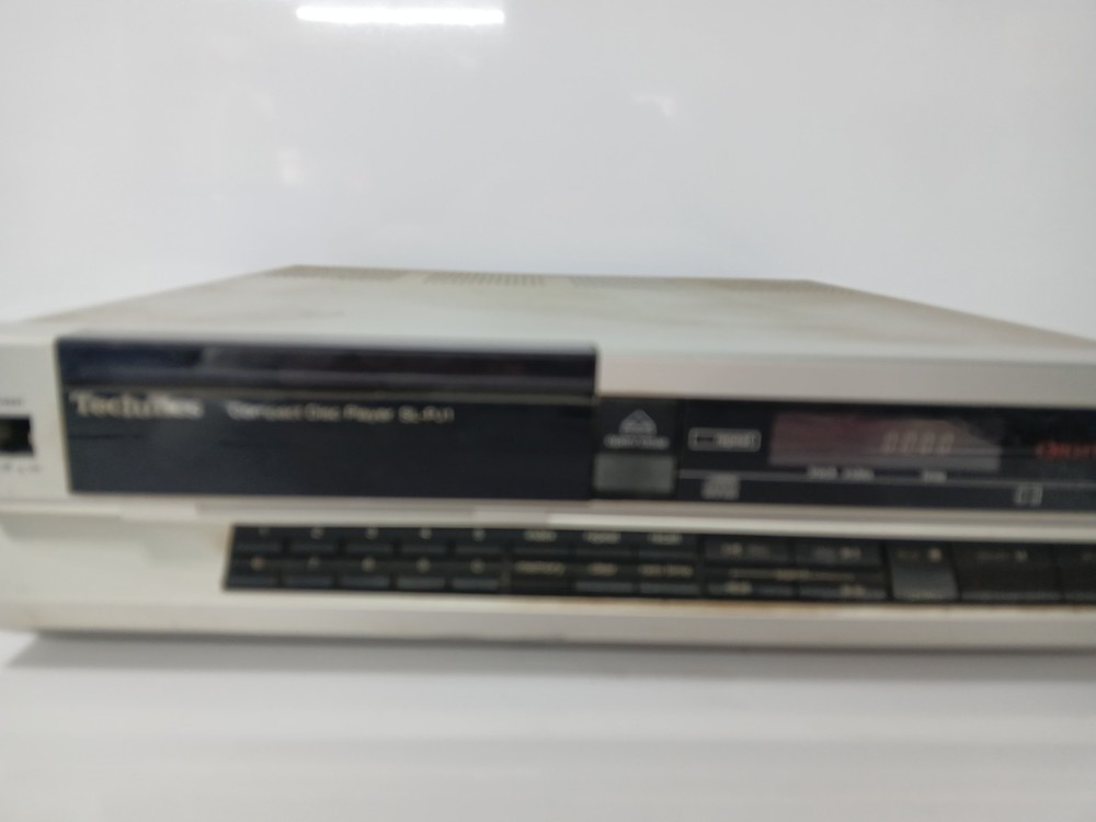 Technics Compact Disc Player SL-PJ1 For Parts Not Tested