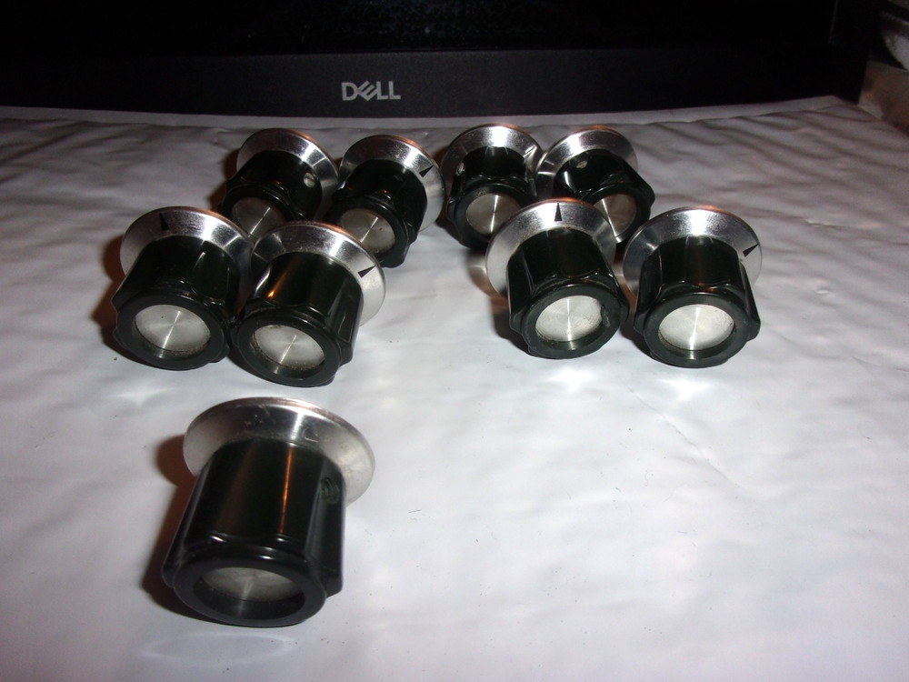 Heathkit green knobs