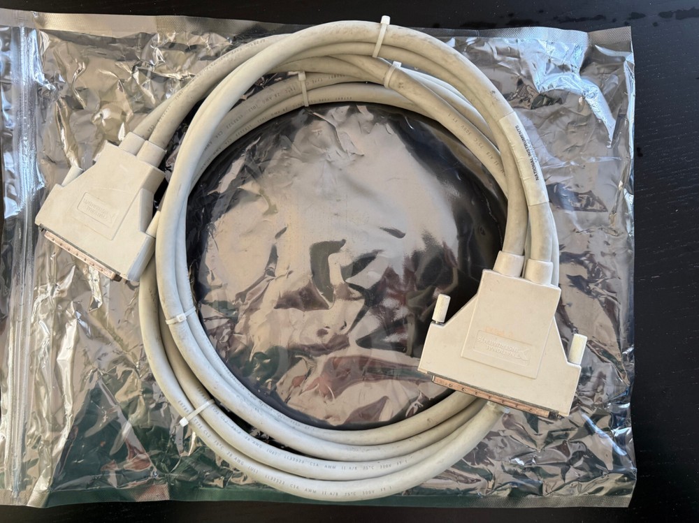 National Instruments 185095A-02, 2-Meter cable