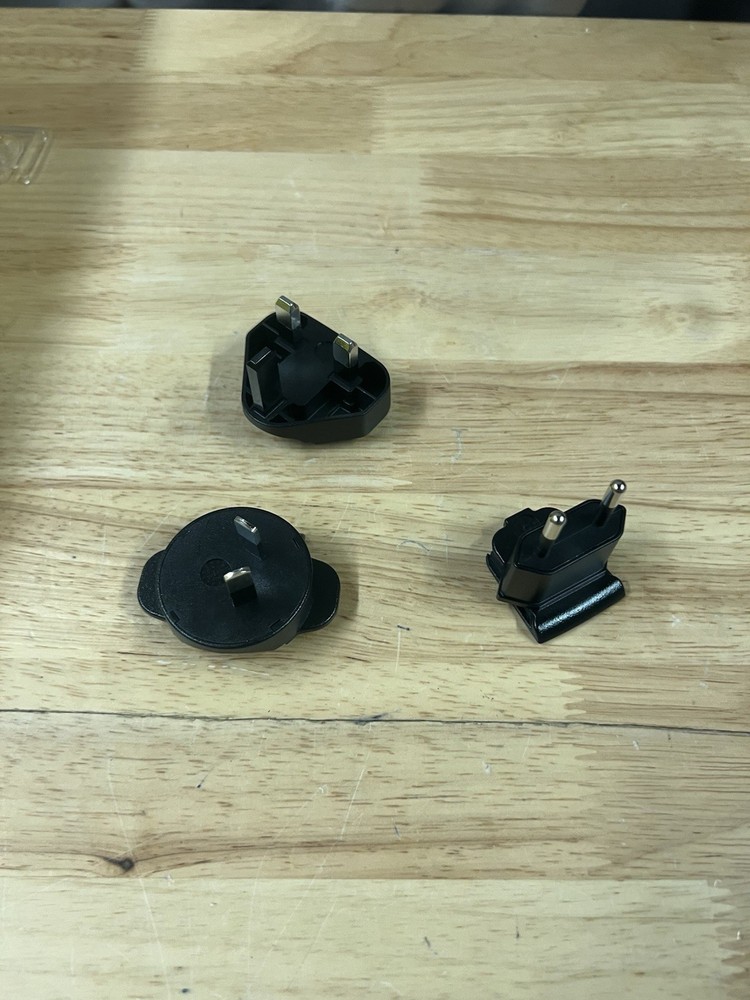 NEW Blackmagic Design Mini Converter SDI Distribution CONVMSDIDA