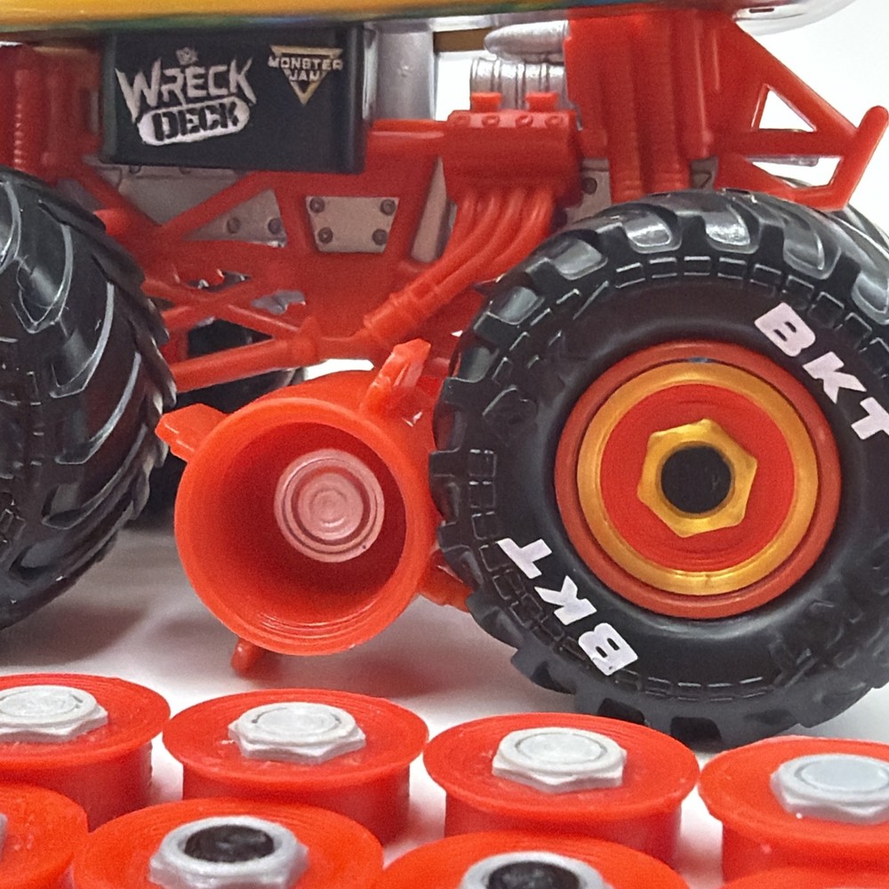 Wreck Deck Custom BLACKBOX 3D Printed Skate Wheel Inserts for Spin