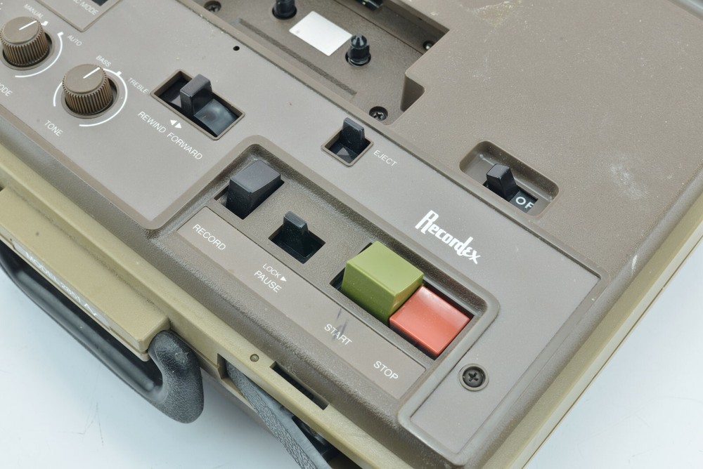 Recordex Cassette Systems Model 2851 Portable Cassette Player