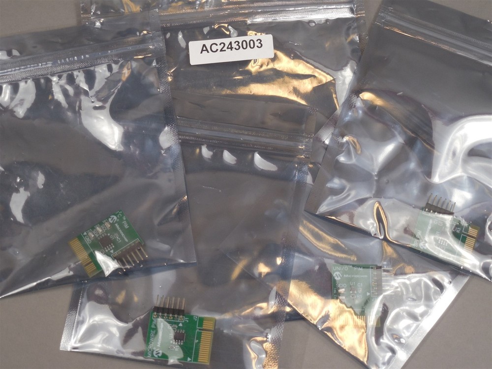 Microchip Serial EEPROM PIM PICtail AC243003