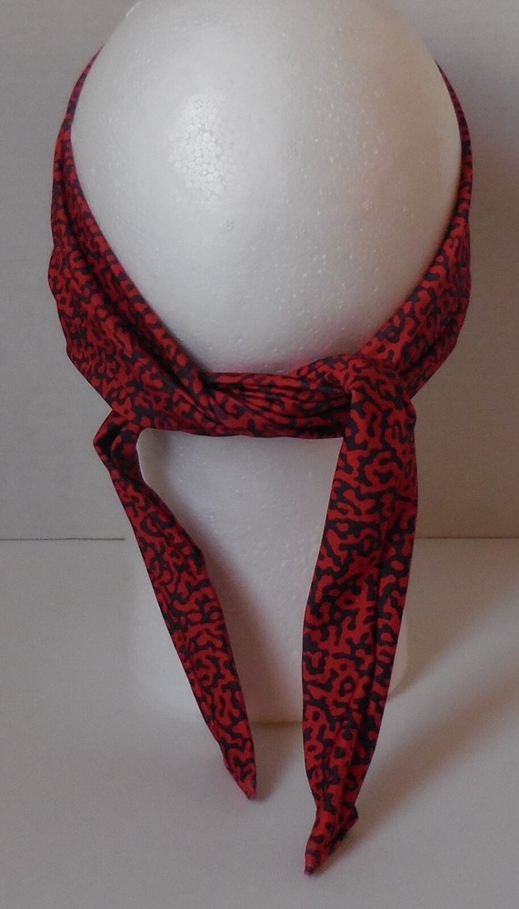 Nike Dri-Fit Studio Twist Printed Head Tie Action Red/Black/Hyper Punch