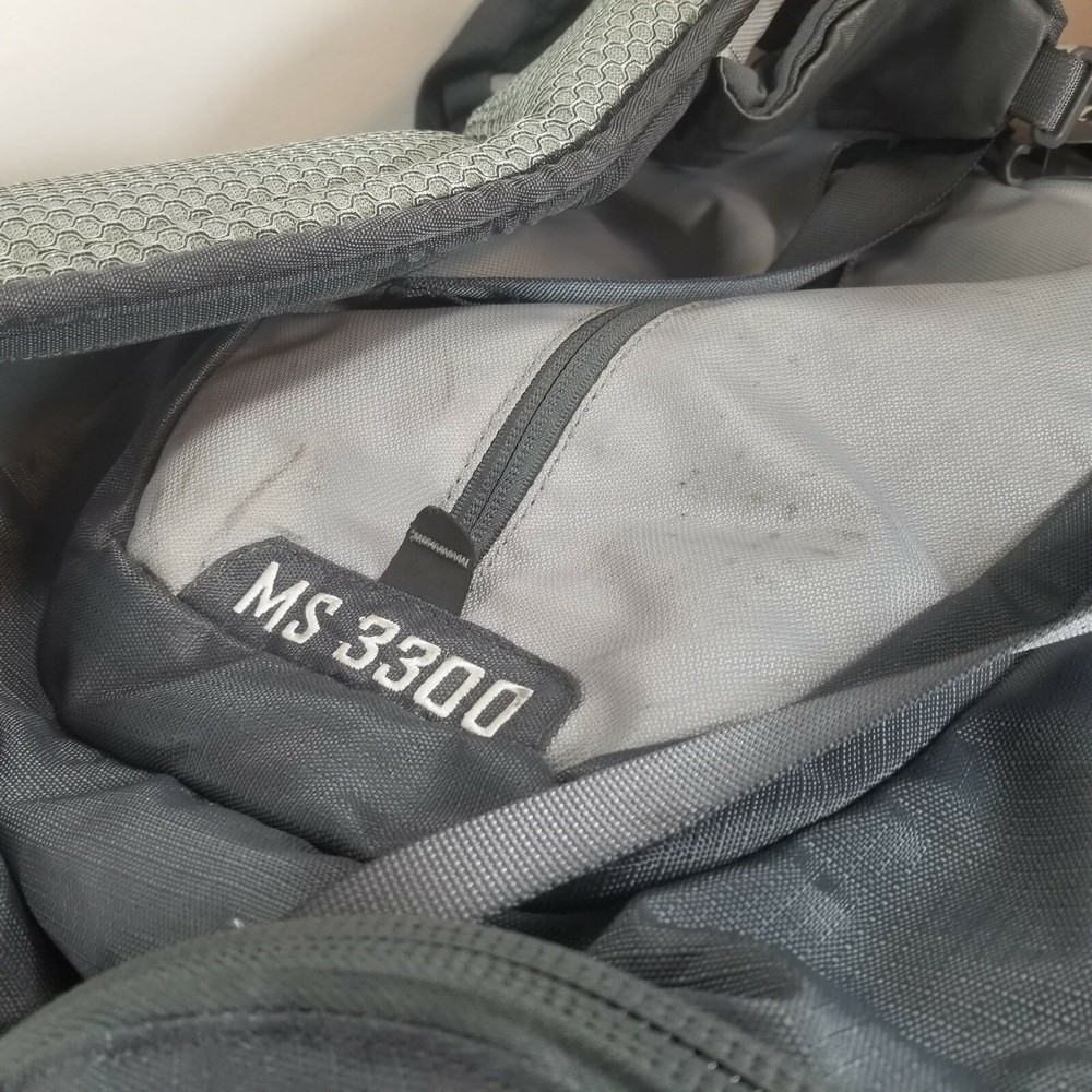 Auth ASCEND MS3300 Grey Nylon Hydration Hiking Trail Pack Backpack