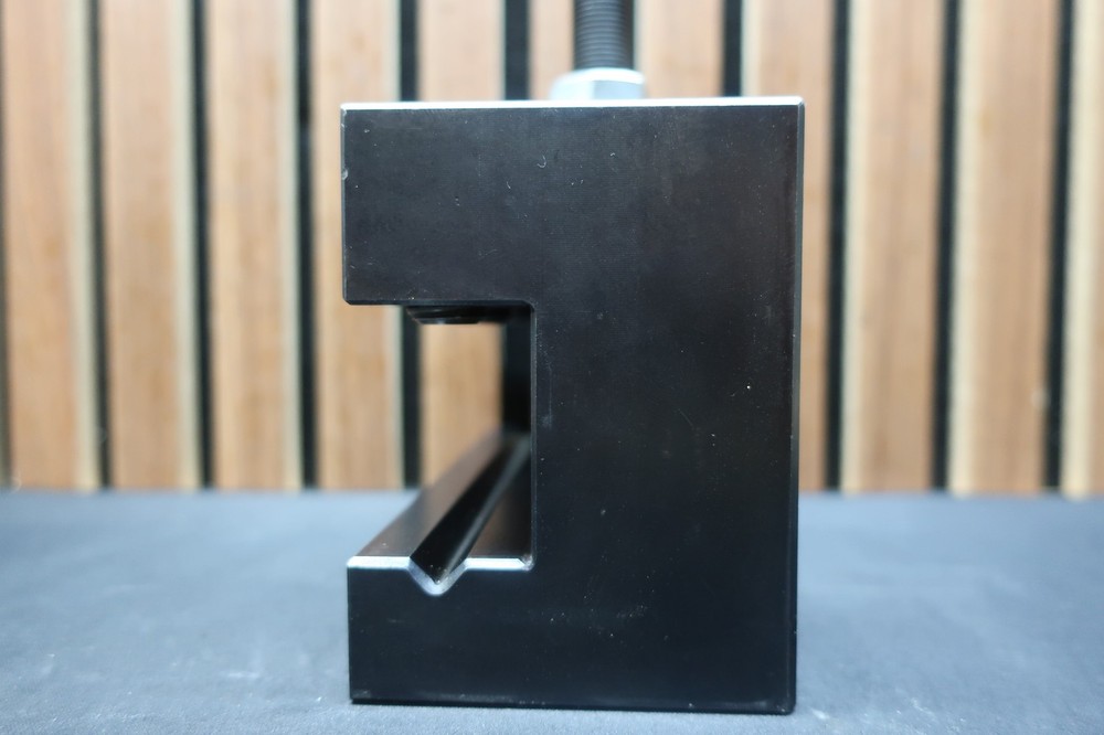 DORIAN TOOL D60EA-2 | 1.75" Quick Change Tool Holder