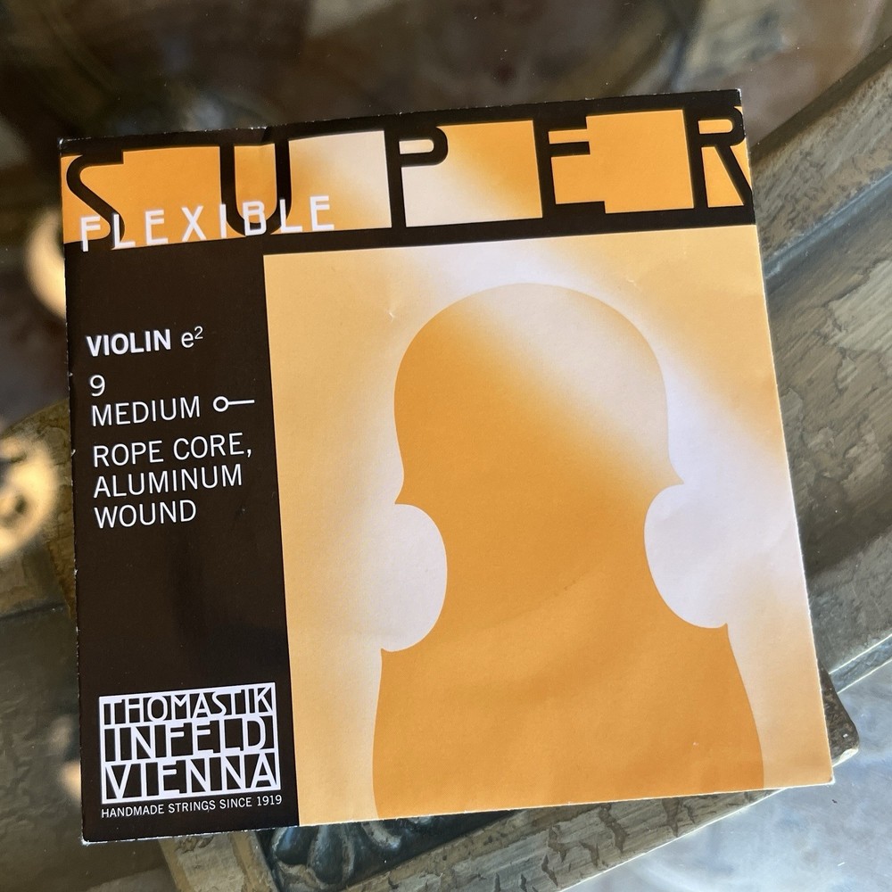 Thomastik Infeld Vienna Replacement Violin e2 9 Medium Rope Core Aluminum Wound