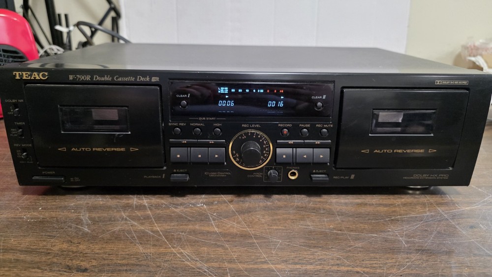 Teac W-790R Double Cassette Deck