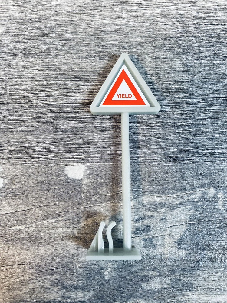 6 Plastic Miniature Road Signs