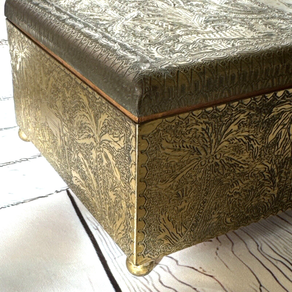 HAND TOOLED ENGRAVED SOLID BRASS STASH BOX CHEST ELEPHANT OX LION ELK HUNTER