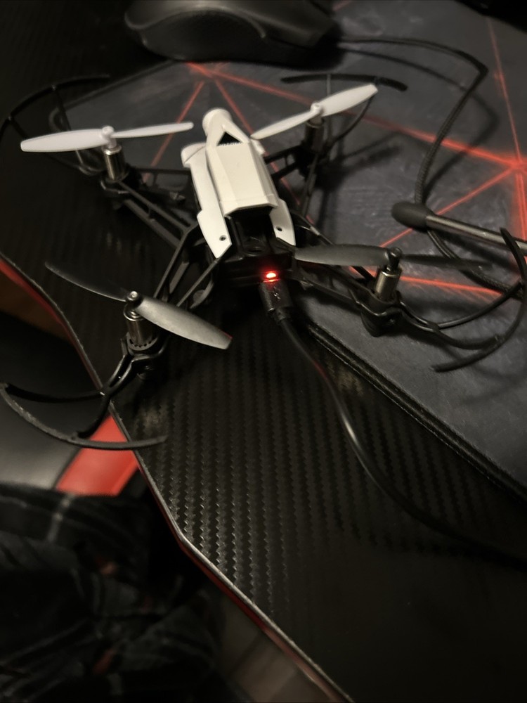 Parrot Mambo FPV Pilot & Race Drone