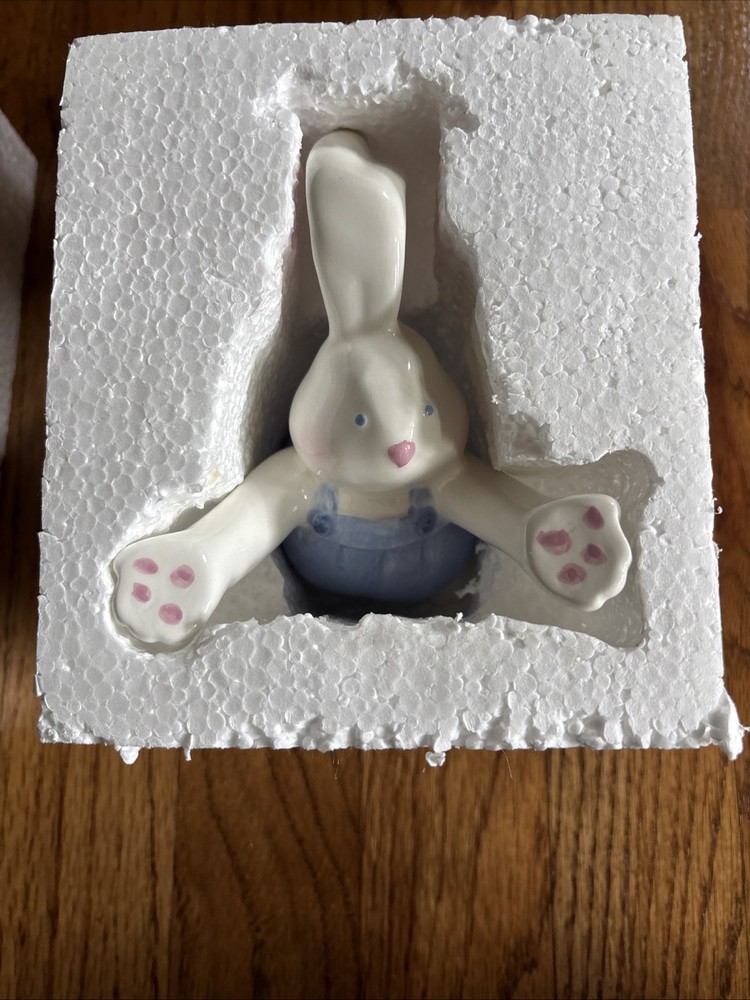 NOS NIB Sonoma 2 Pc. Spring Easter Glass Decorative Plate & Ceramic Bunny Rabbit