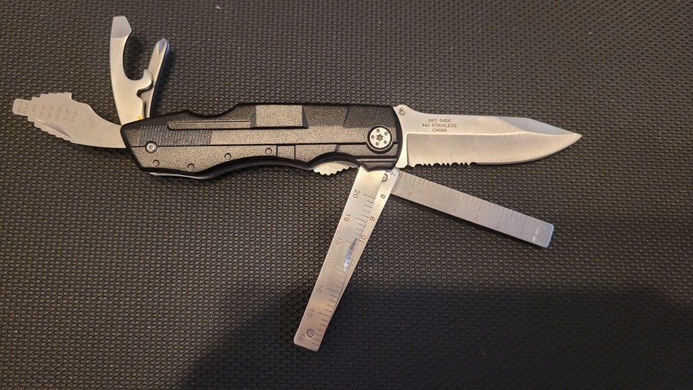 Sarge Knives Hunter's Multi-Tool ~ NEW
