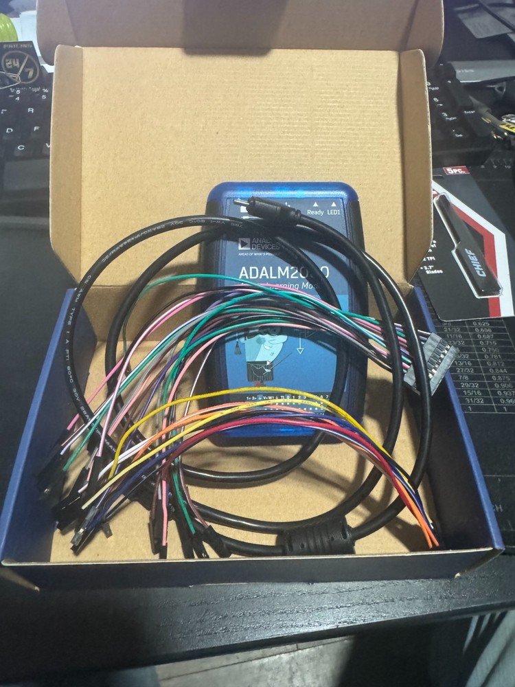 ADALM2000 Analog Devices Advanced Active Learning Module oscilloscope MK2