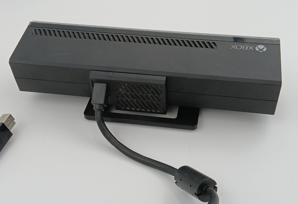 Microsoft Xbox One Kinect Sensor Bar - Black 1520