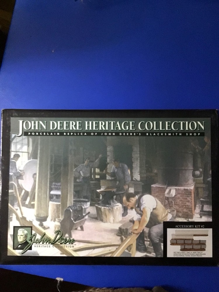 New Sealed JOHN DEERE HERITAGE COLLECTION ACCESSORY KIT #2 for BLACKSMITH SHOP
