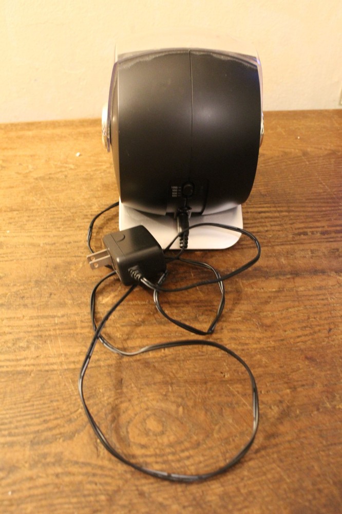 Versa Automatic Watch Winder with Rotating Plastic Shield-Four Settings