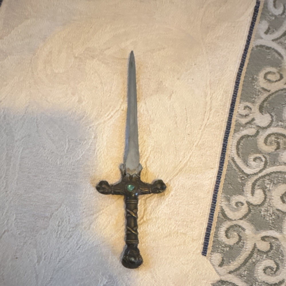 Silver Bronze Decorative Collectible Dagger with Ornate Handle, Single Edge
