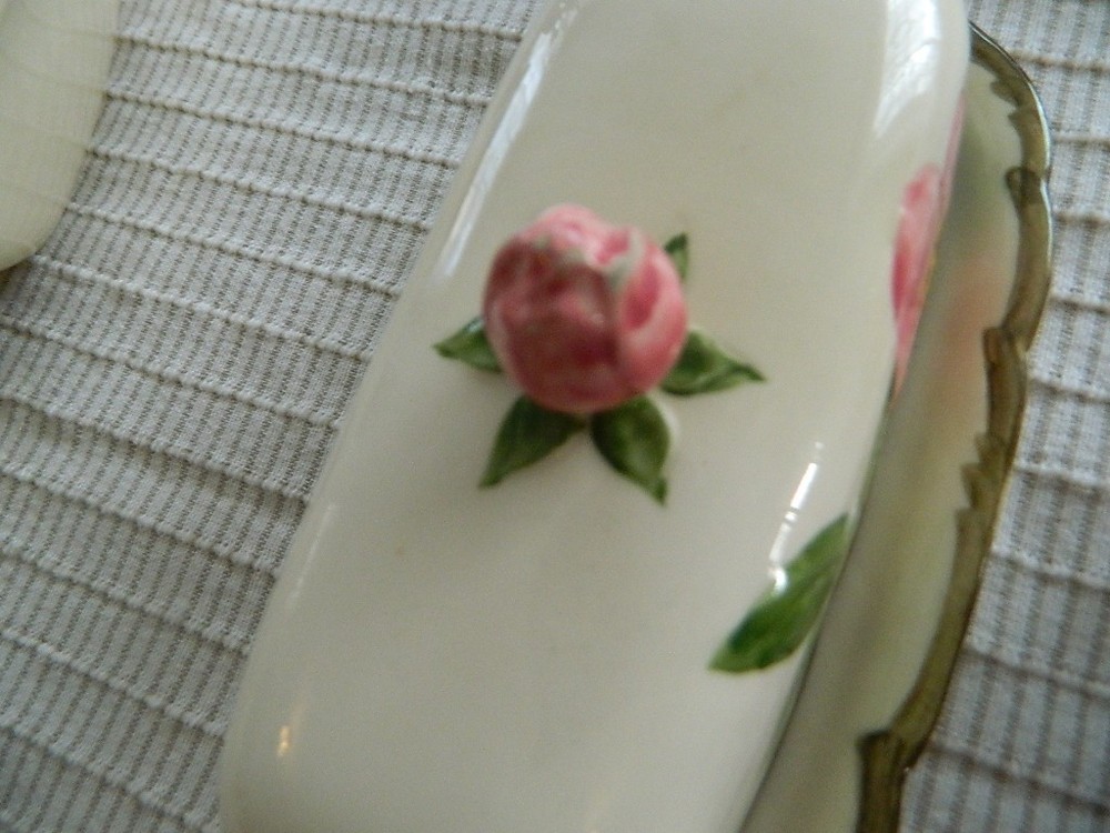 Franciscan Earthenware "Desert Rose" Set #1 for (8) with 11 Serving Pieces ST