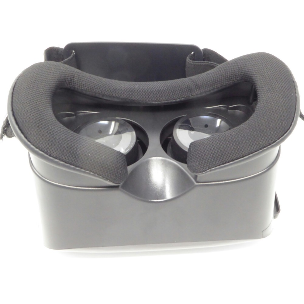 ART+VISION Virtual Reality Headset