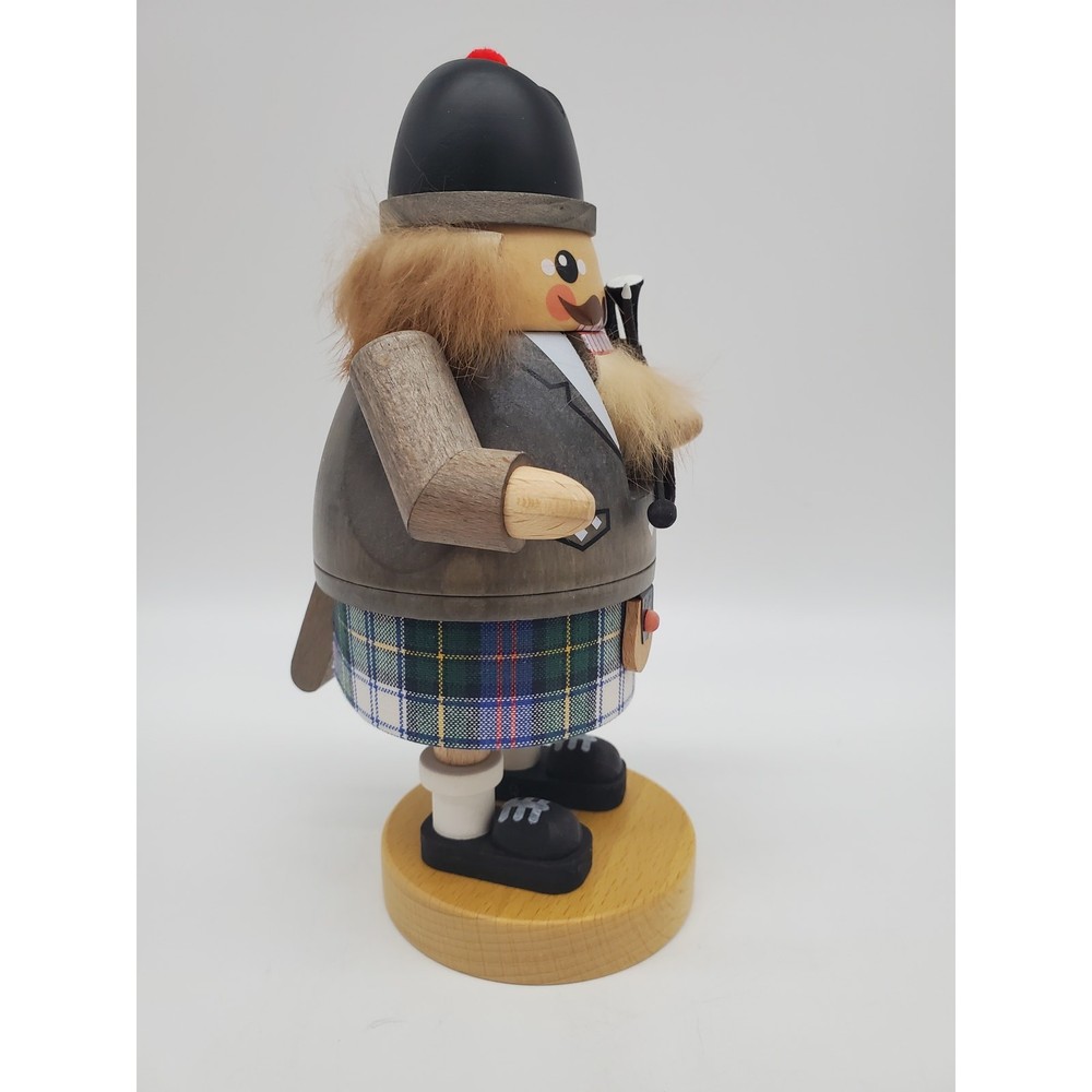 Steinbach Erzgebirgische Scottish Bagpipe Player Nutcracker