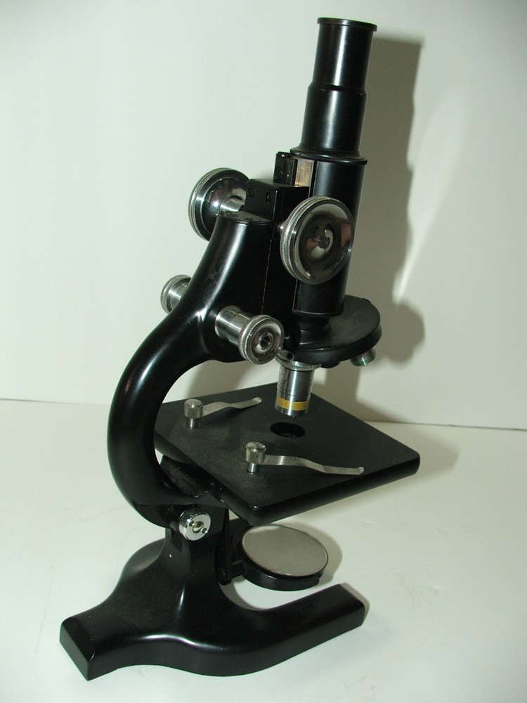 Vintage Spencer American Optics 312108 microscope NICE CONDITION