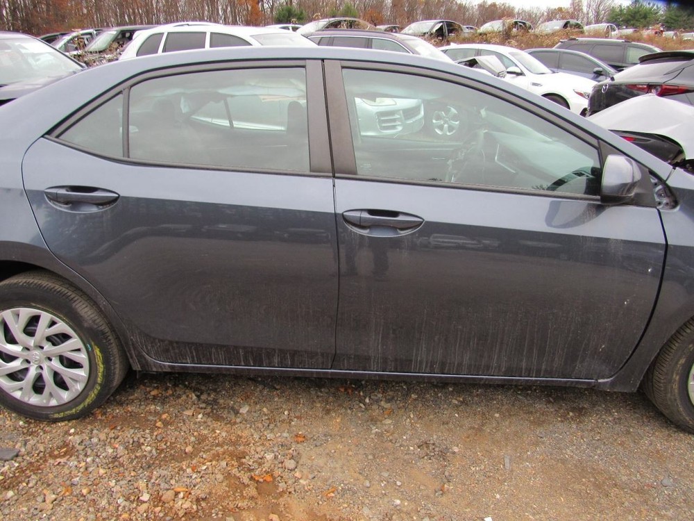 COROLLA 2018 Glove Box 1006024