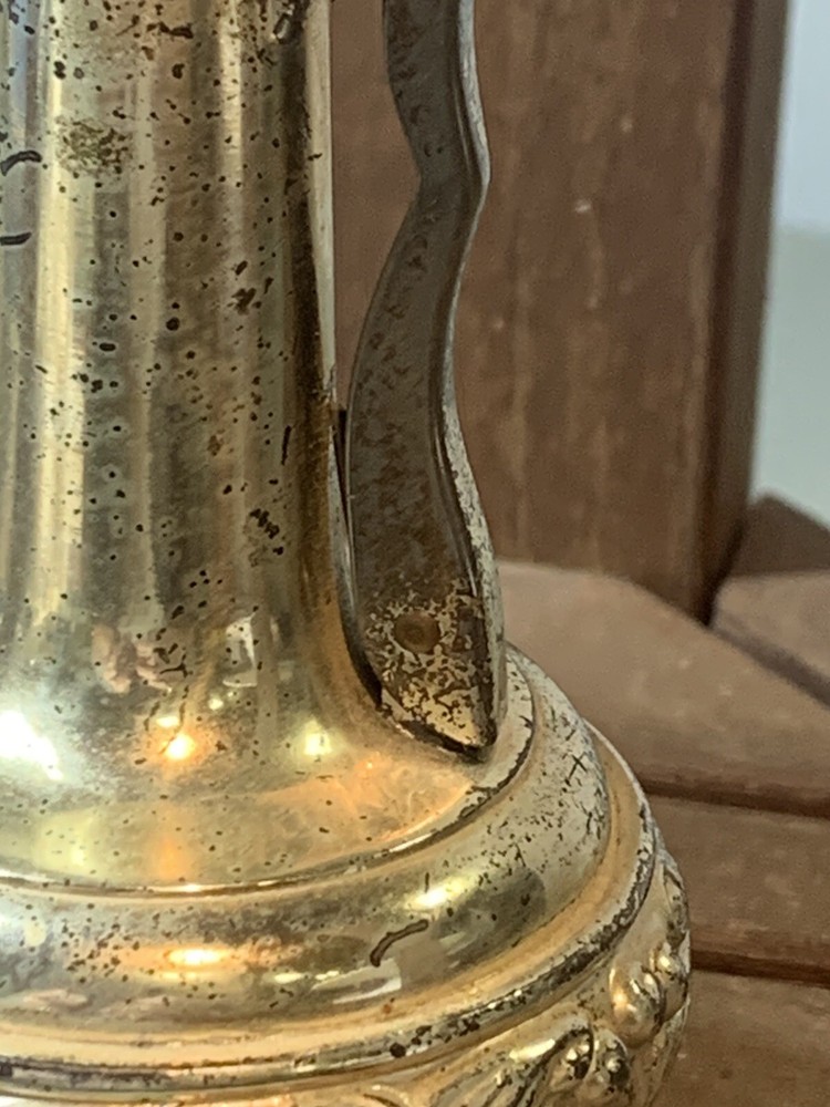 Vintage Silver Plate Japan "DECANTER " Table Lighter (12C)