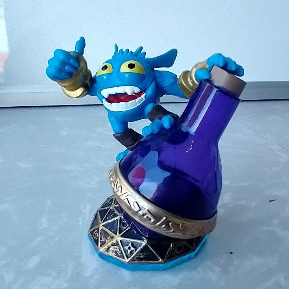 Skylanders Character  Skylander Super Gulp  Loose