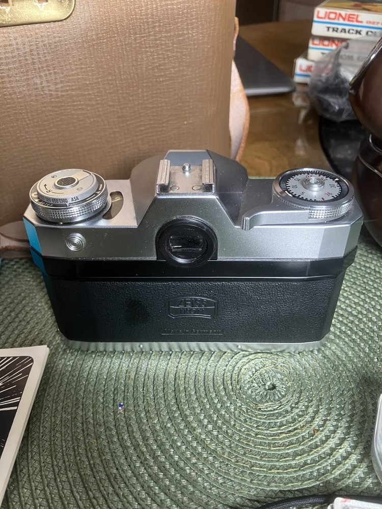 Vintage ContaFlex Prima Camera