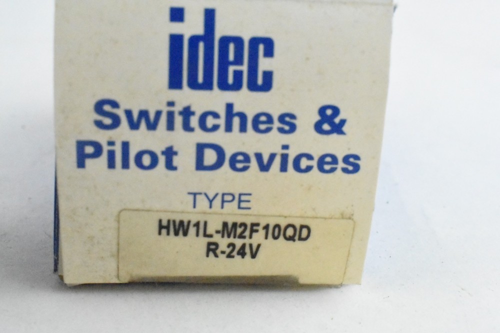 Idec HW1L-M2F10QD-R-24V