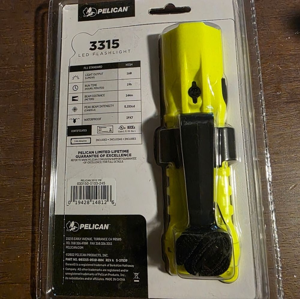 Pelican 3315 LED Flashlight